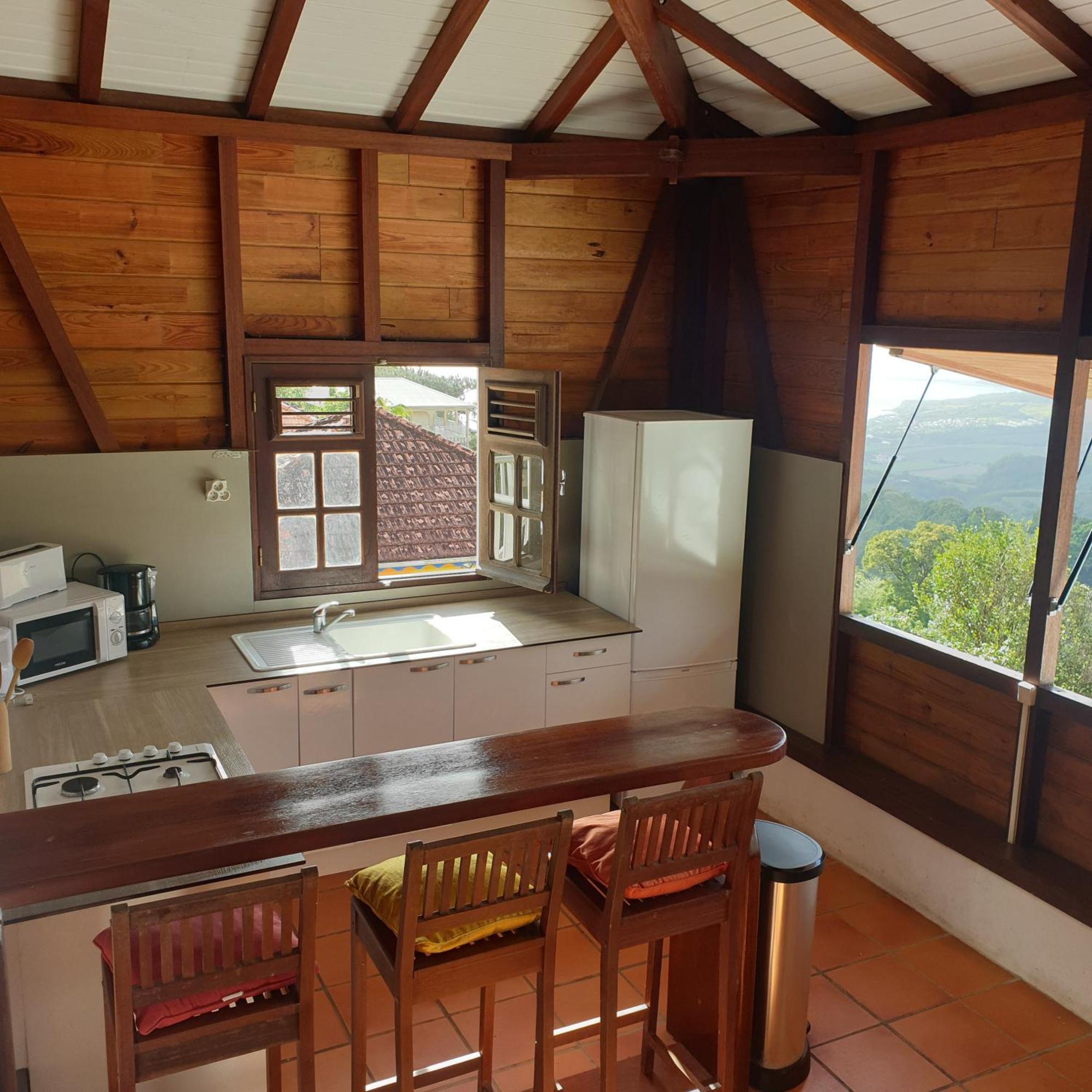 Villa Les Hameaux Du Morne Des Cadets à Fond-Saint-Denis Chambre photo